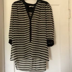 LC High-low black and white Shirt